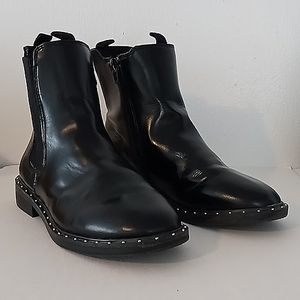 Zara Black Chelsea Ankle Boots Size 6.5